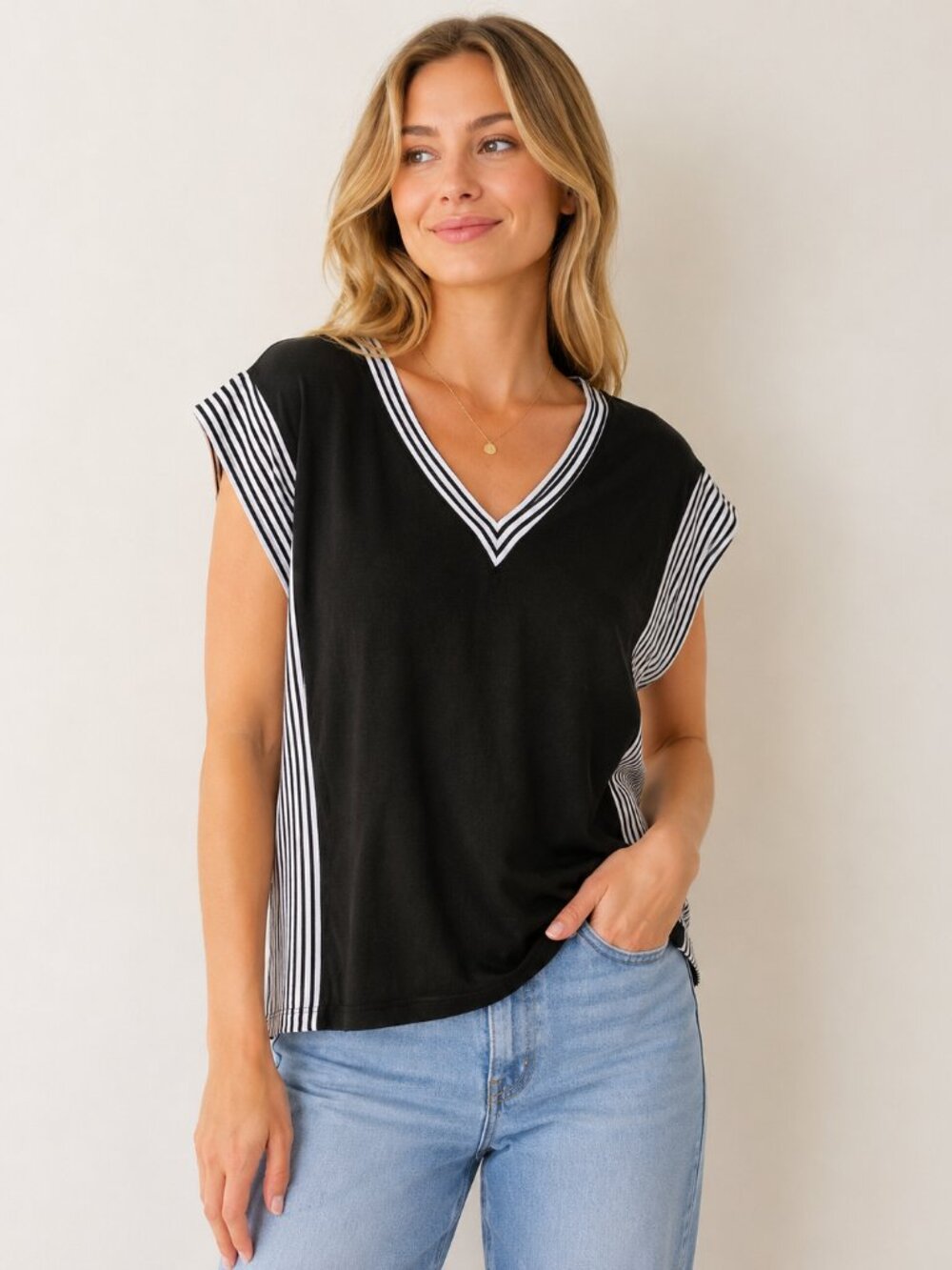 Doe & Rae Black White Striped Colorblock V-Neck Dolman Top Size L